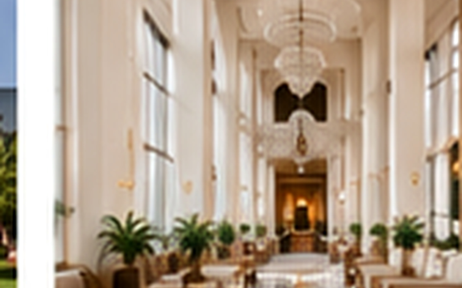 Daylight lobby