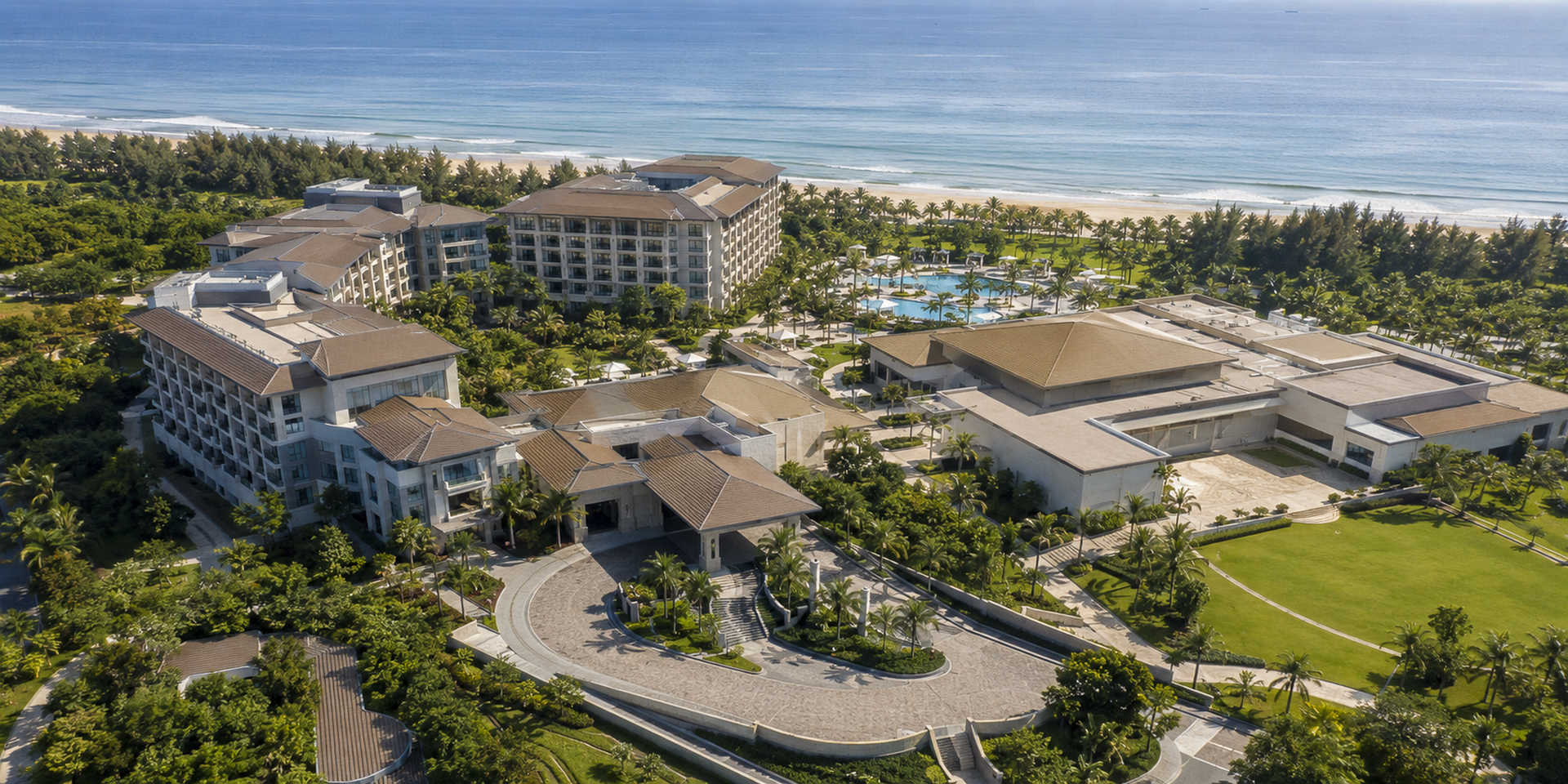 Coastal resort convention hotel aerial exterior